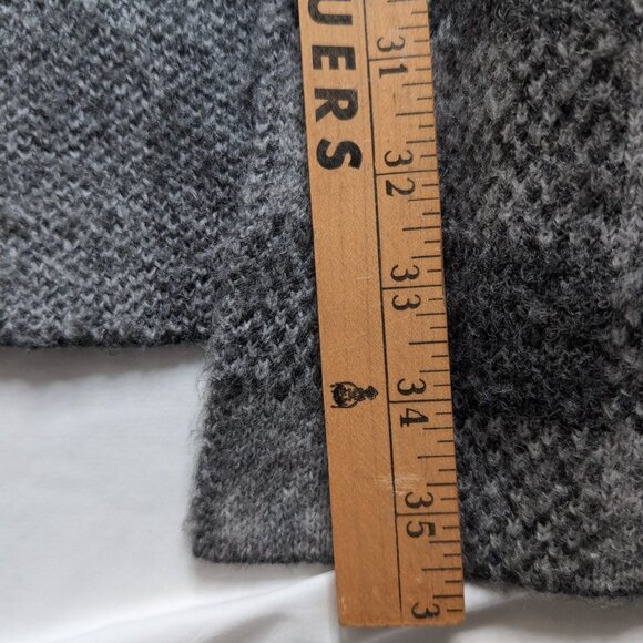 Ellen Tracy Women's Grey/Light Grey Acrylic/Wool Cardigan/Shawl, Size XL - Picture 6 of 6